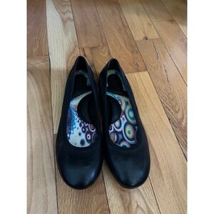 Born Black Women's Flats with Colorful Inner Design